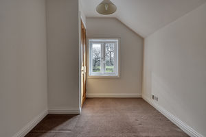 Photo 28- click for photo gallery